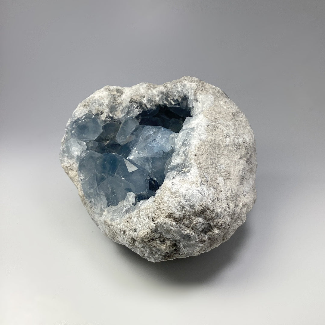 Celestite Geode - Rocks and Gems Canada