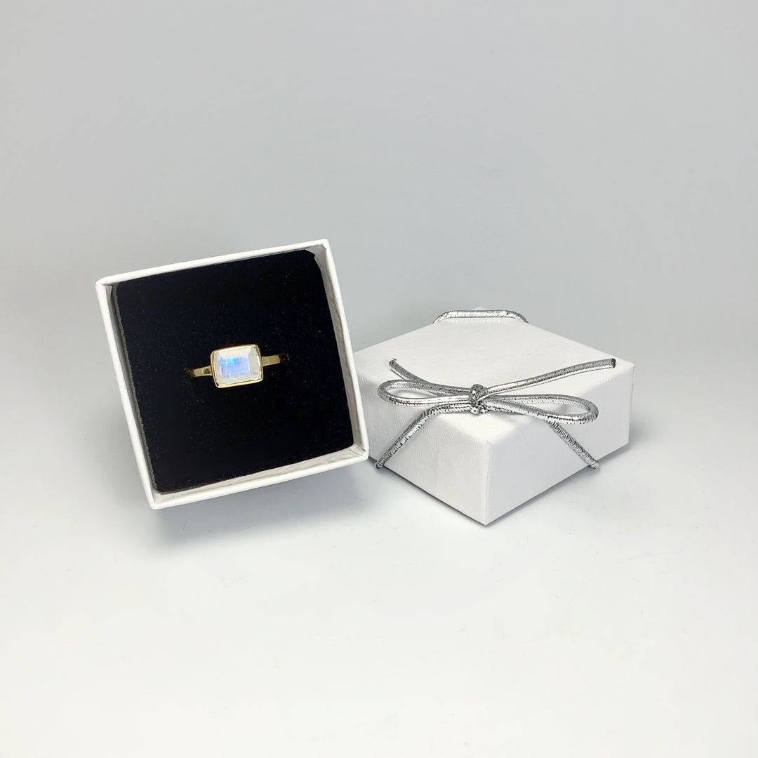 Rainbow Moonstone Ring - Rocks and Gems Canada