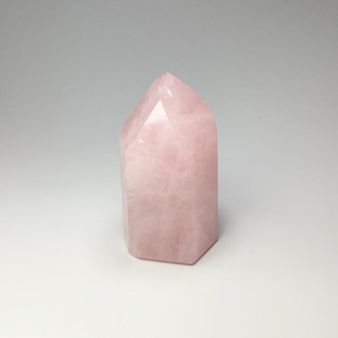 Rose Quartz Point - Rocks and Gems Canada
