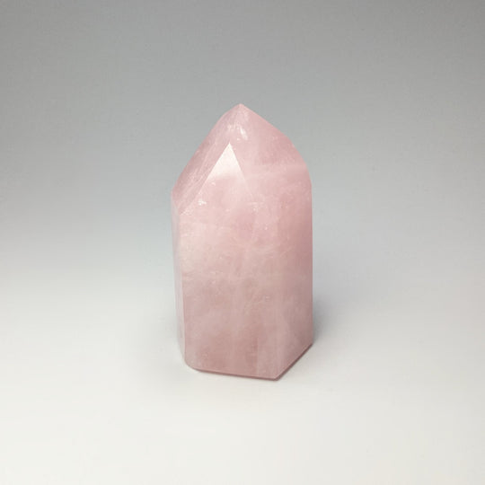 Rose Quartz Point - Rocks and Gems Canada