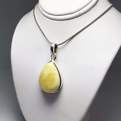 Butterscotch Amber Pendant