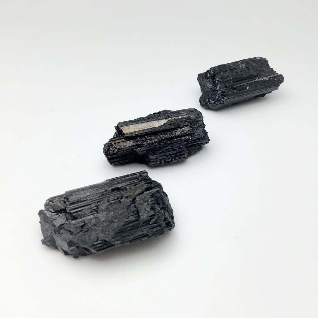 Black Tourmaline - Rocks and Gems Canada