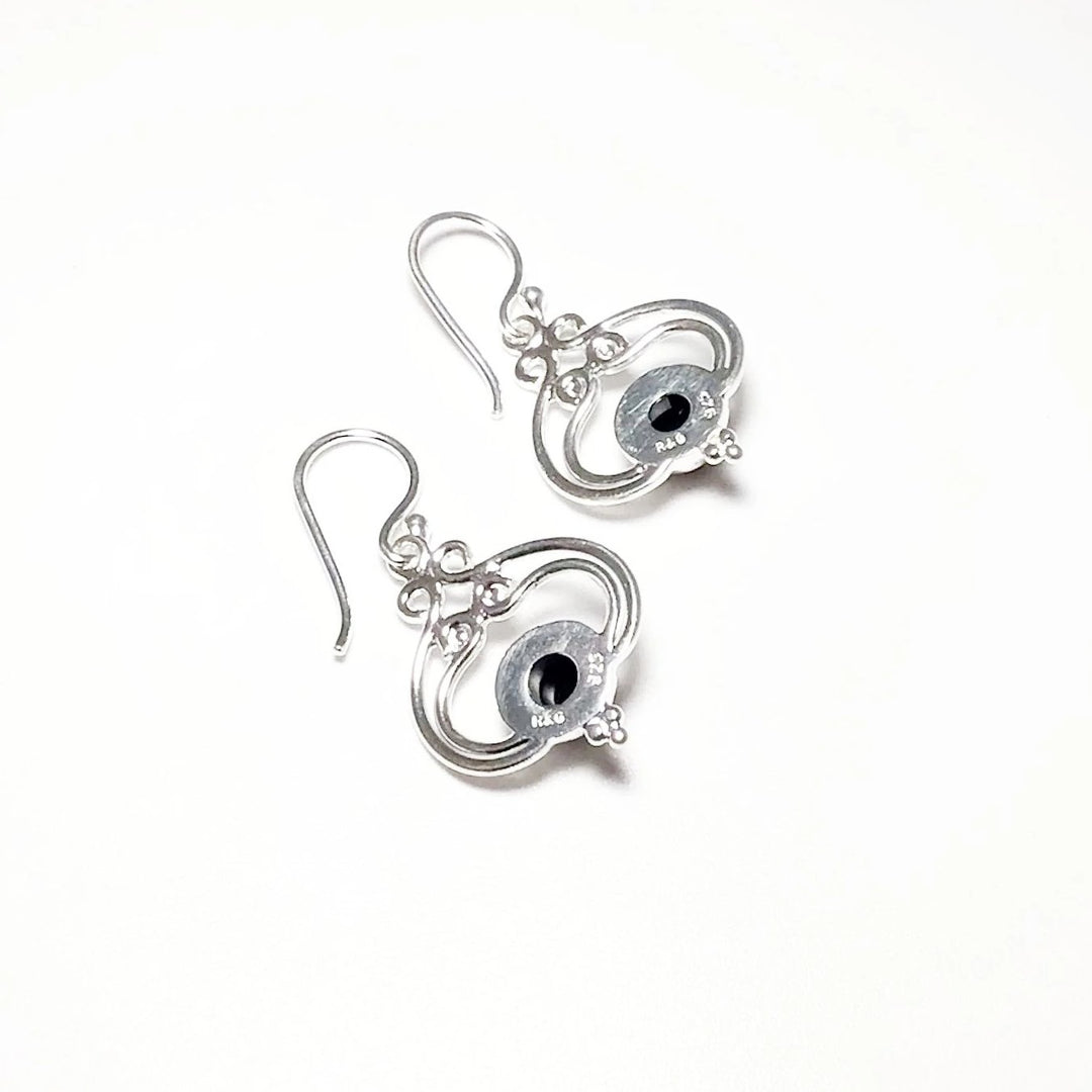 Black Onyx Dangle Earrings - Rocks and Gems Canada