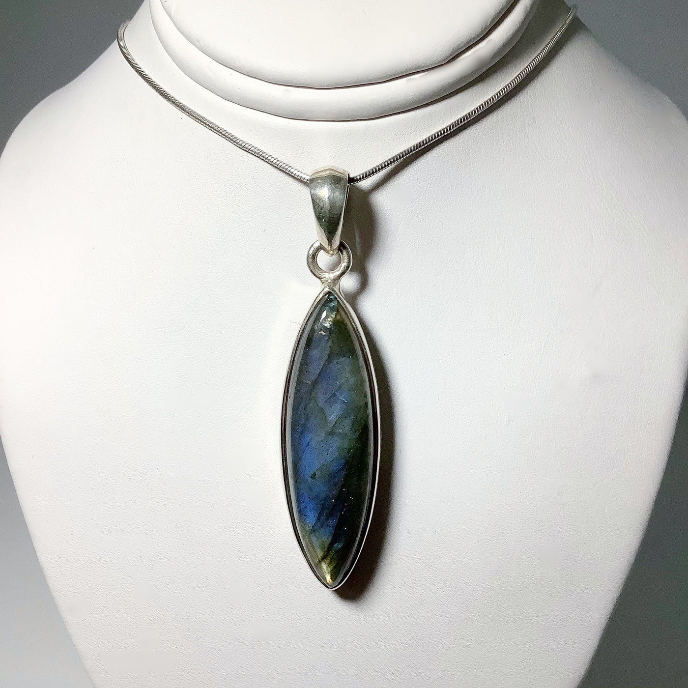 Labradorite Pendant
