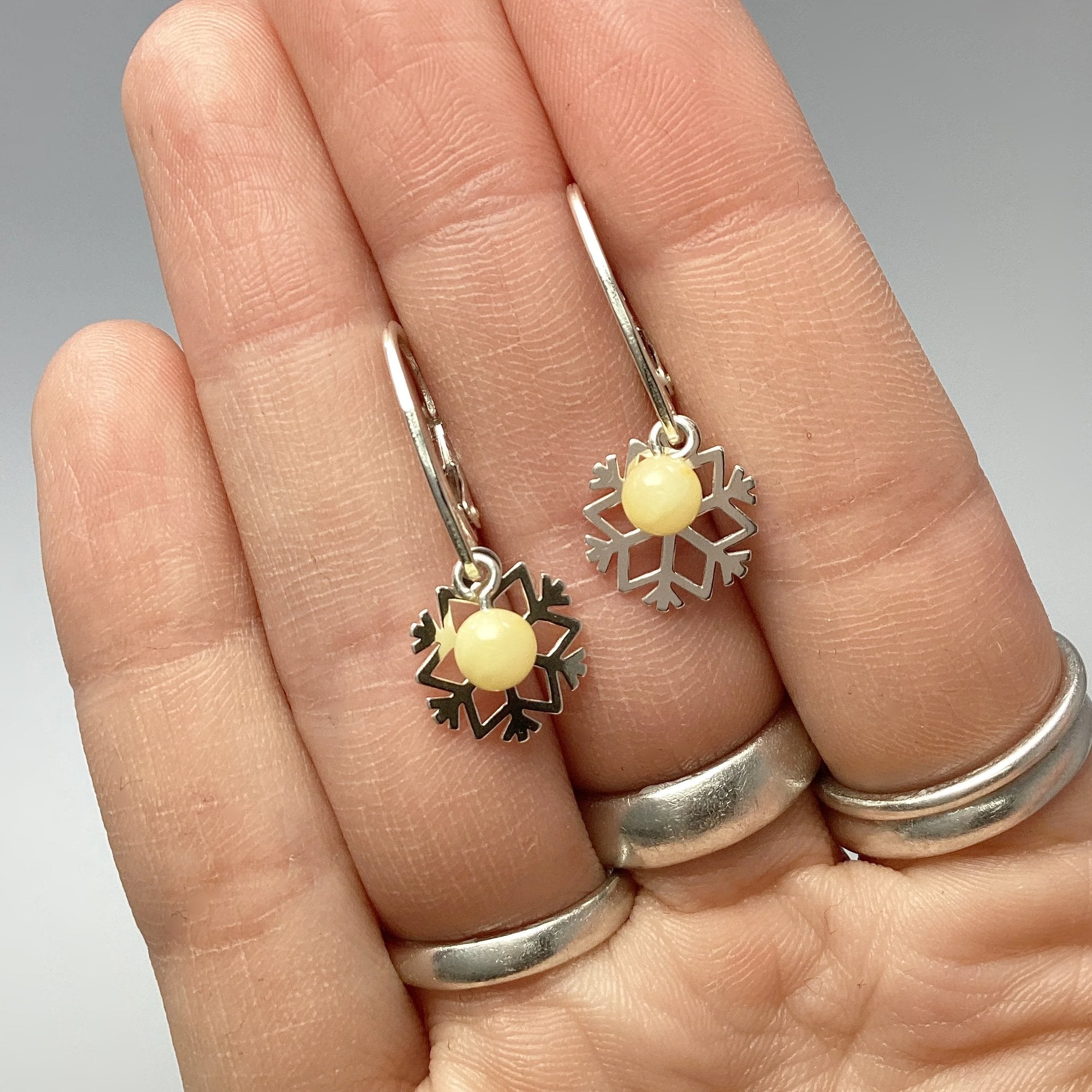 Butterscotch Amber Snowflake Dangle Earrings - Rocks and Gems Canada