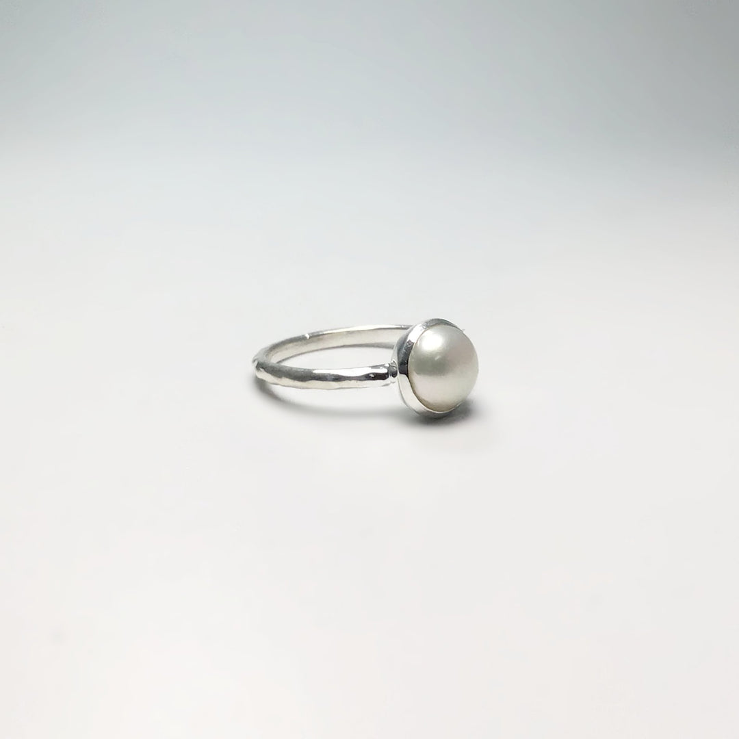 Freshwater Pearl Ring - Rocks and Gems Canada