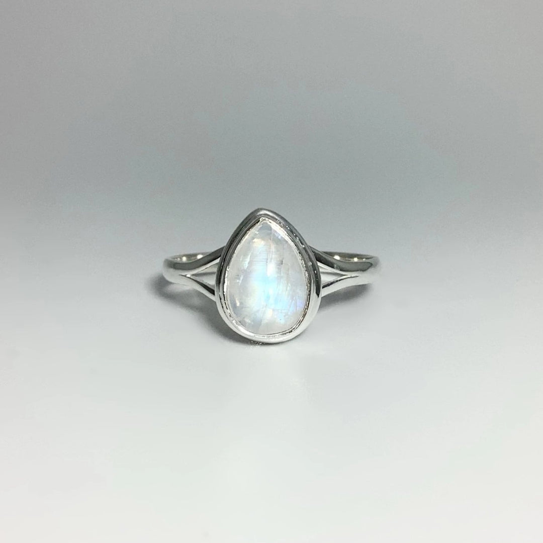 Rainbow Moonstone Ring - Rocks and Gems Canada