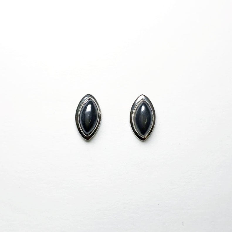 Hematite Stud Earrings - Rocks and Gems Canada