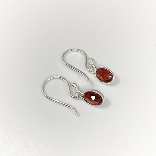 Garnet Dangle Earrings - Rocks and Gems Canada
