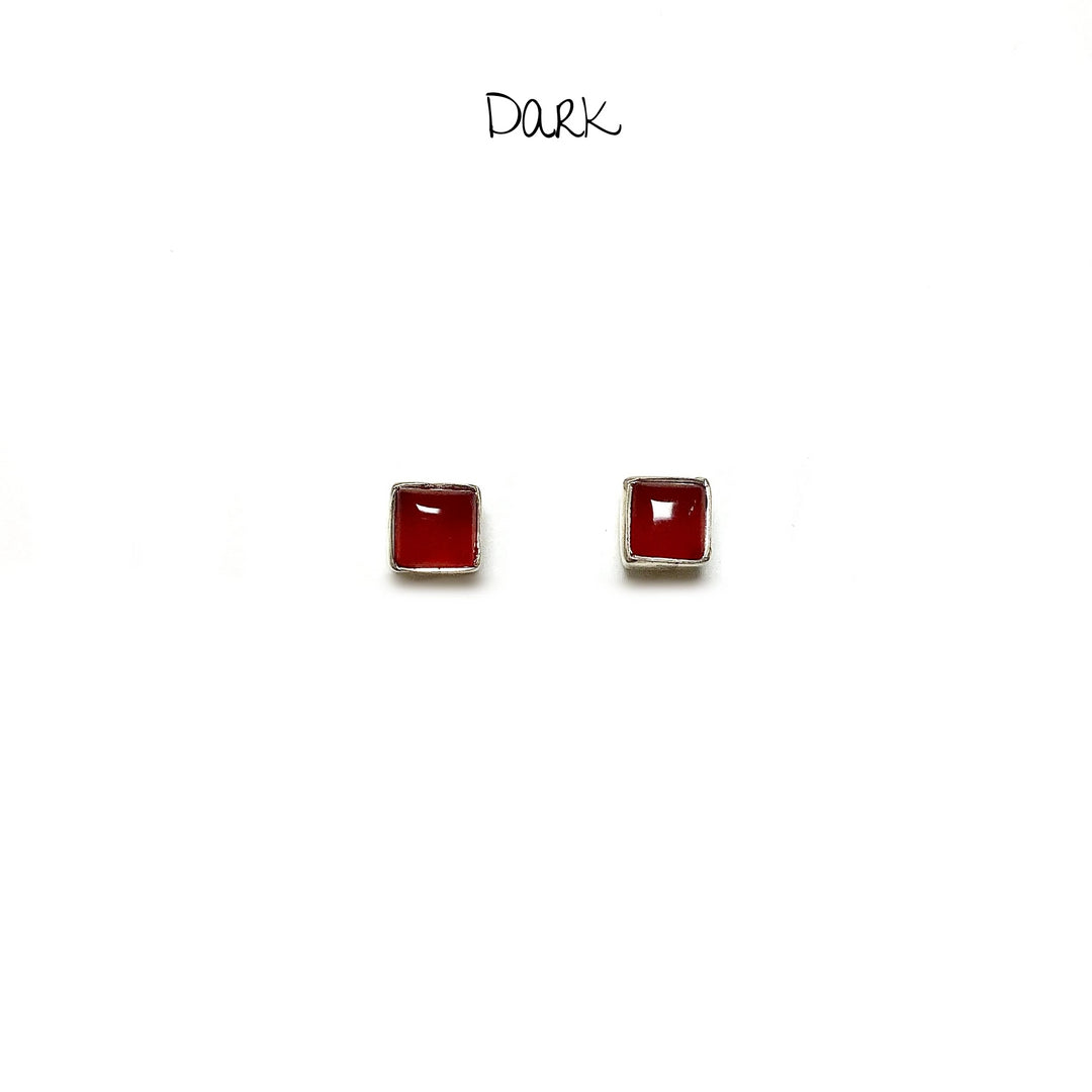 Carnelian Agate Stud Earrings - Rocks and Gems Canada