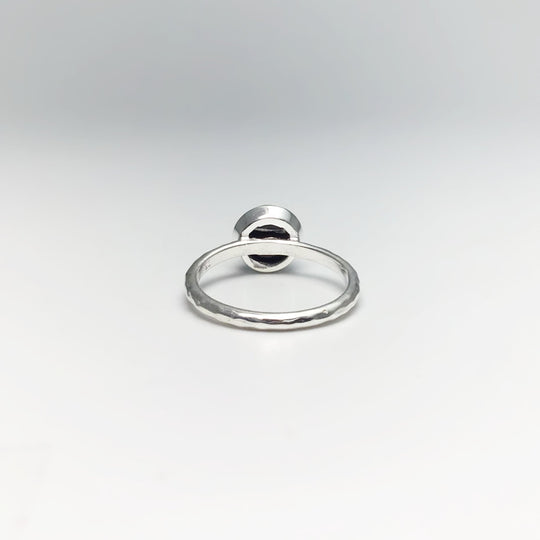 Black Onyx Ring - Rocks and Gems Canada