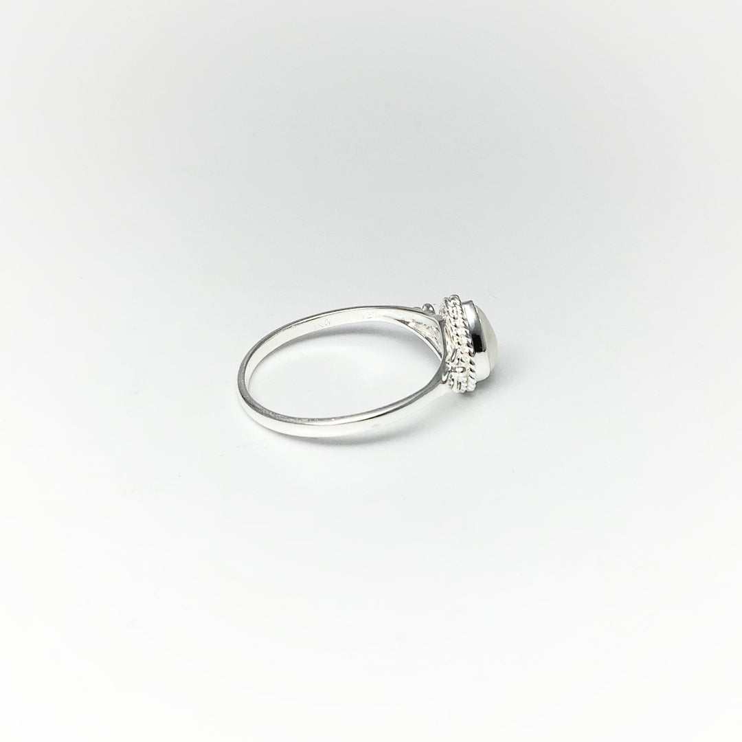 Freshwater Pearl Ring - Rocks and Gems Canada