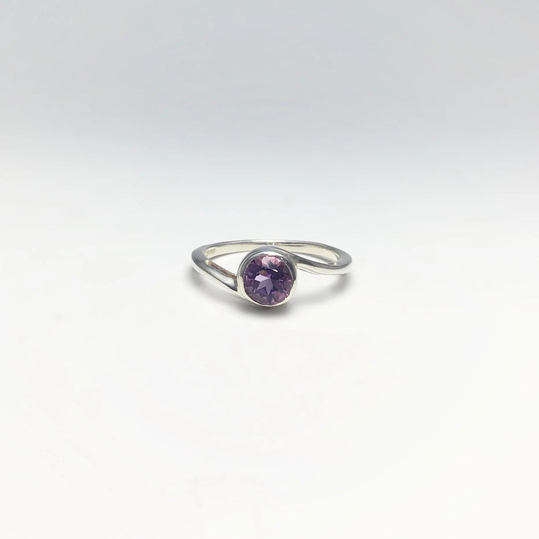 Amethyst Ring - Rocks and Gems Canada