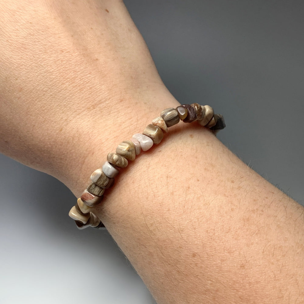Petrified Wood Chip Beaded Bracelet - Rocks and Gems Canada