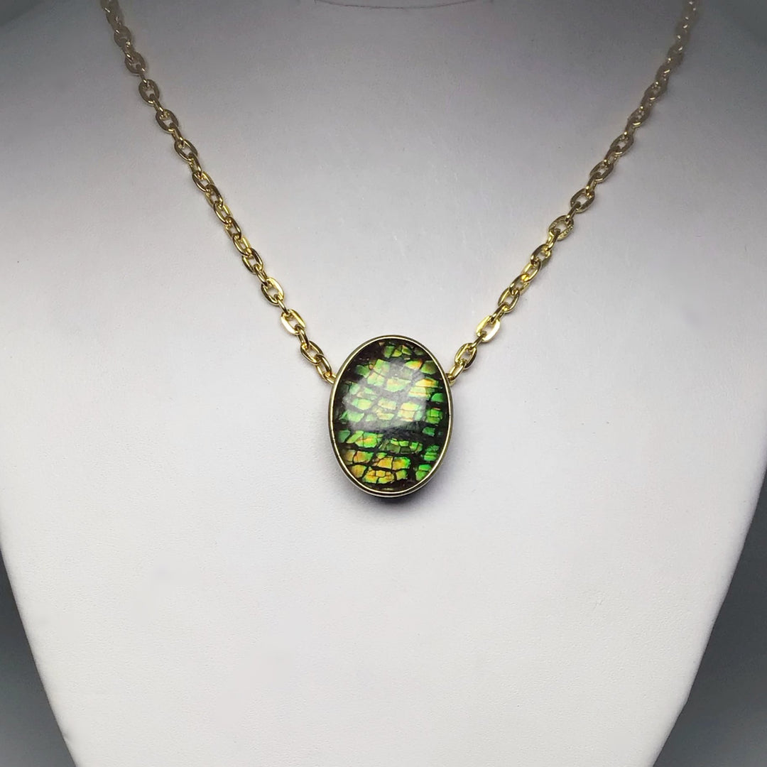 Alberta Ammolite 14K Gold Pendant - Rocks and Gems Canada