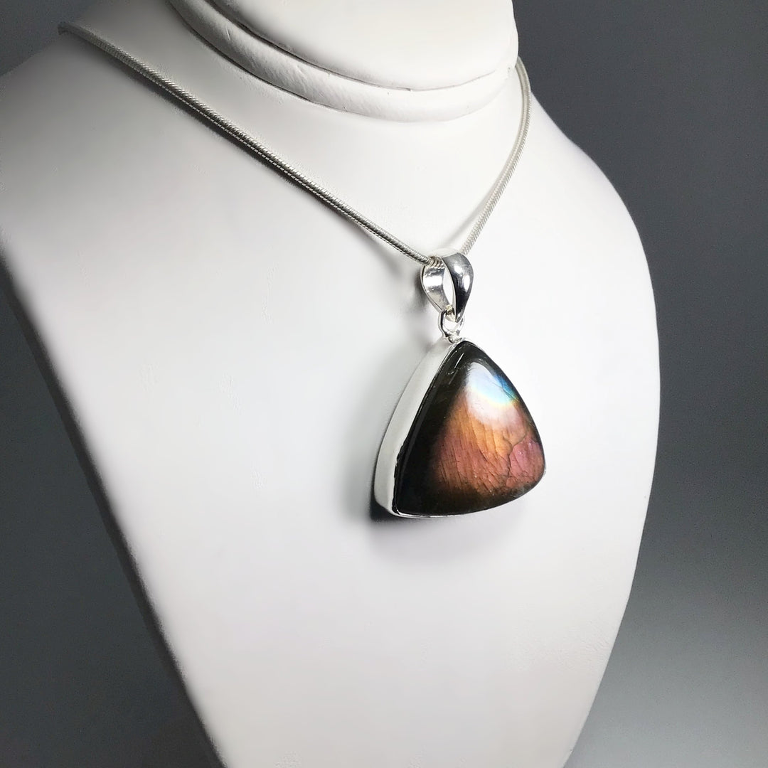 Purple Labradorite Pendant - Rocks and Gems Canada