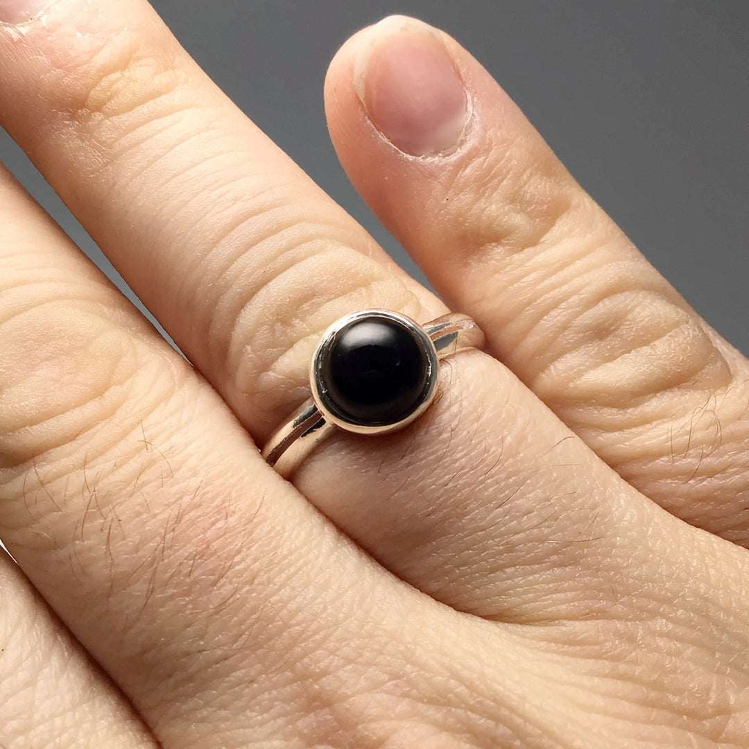Black Onyx Ring - Rocks and Gems Canada