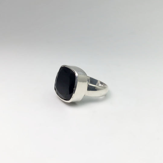 Black Onyx Ring - Rocks and Gems Canada