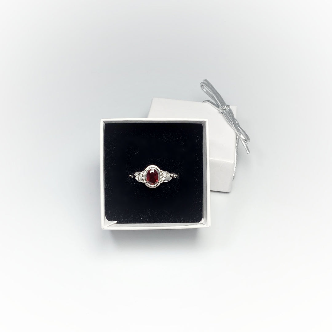 Garnet Ring - Rocks and Gems Canada