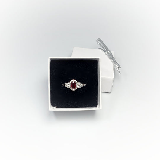 Garnet Ring - Rocks and Gems Canada