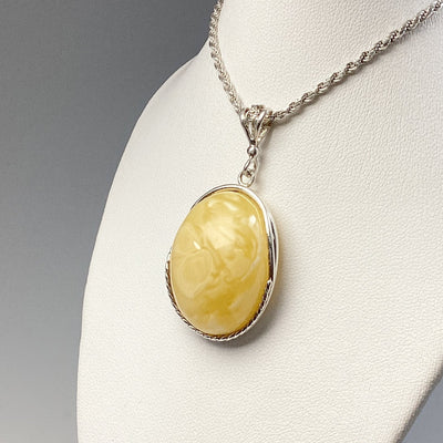 Butterscotch Amber Pendant