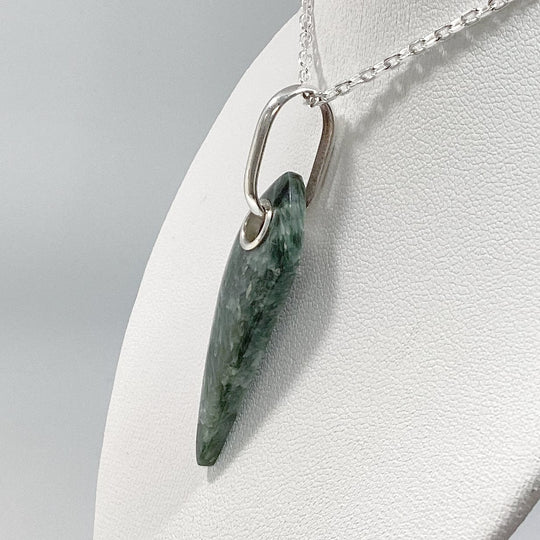 Seraphenite Pendant - Rocks and Gems Canada
