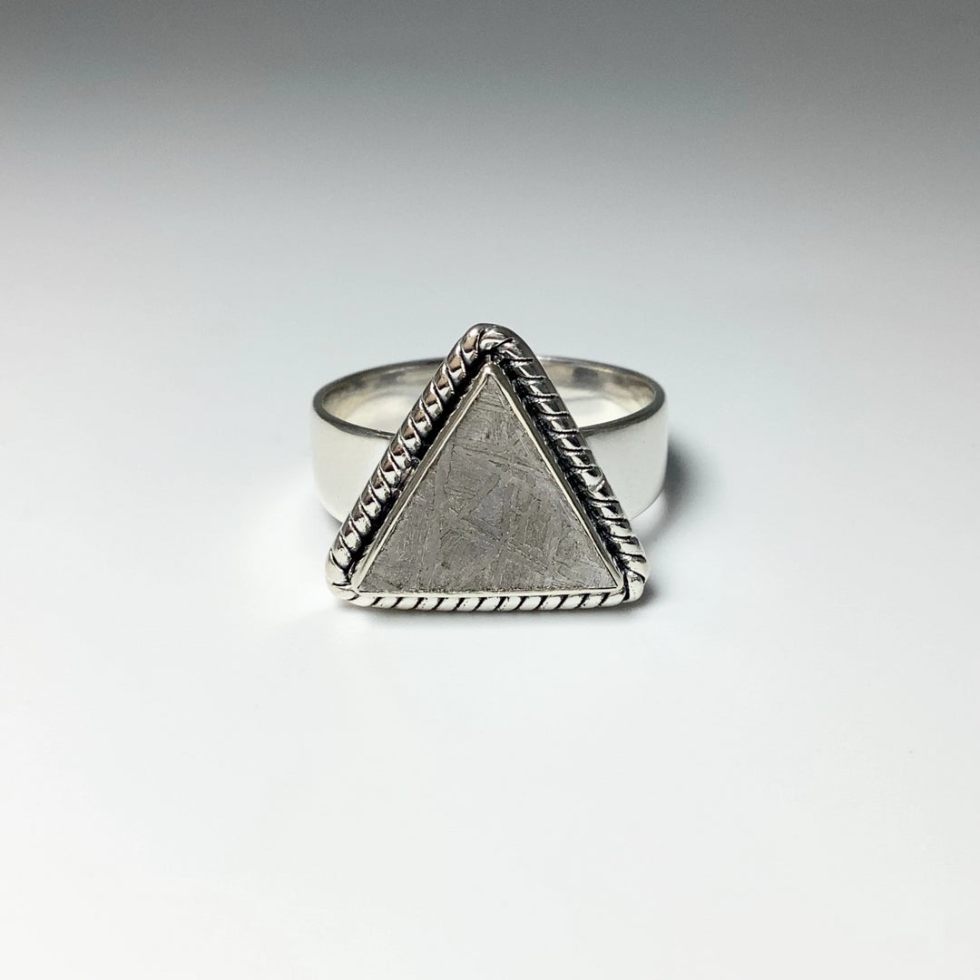 Muonionalusta Meteorite Triangle Setting Ring - Rocks and Gems Canada