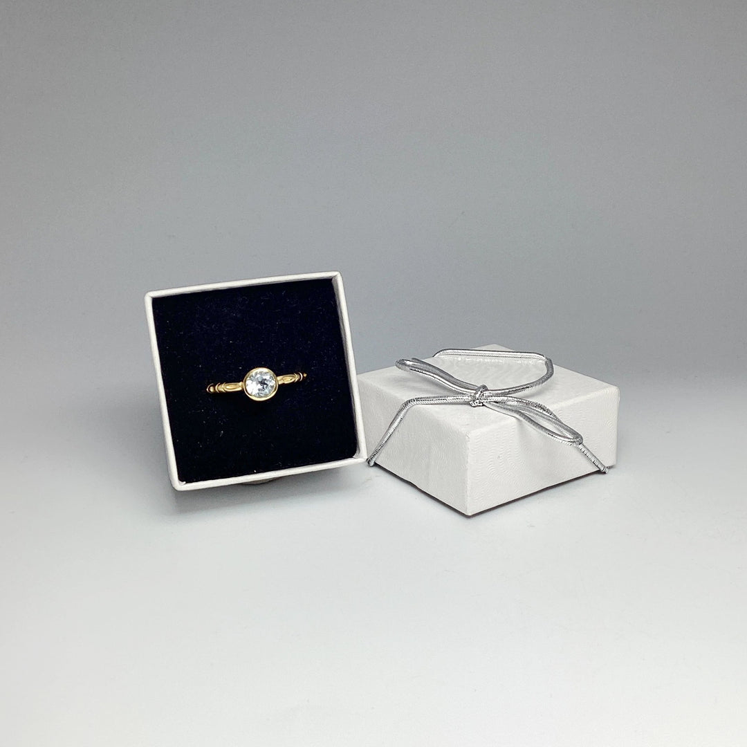 Clear Quartz Ring - Rocks and Gems Canada