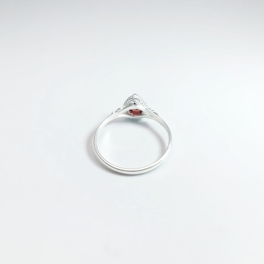 Garnet Ring - Rocks and Gems Canada