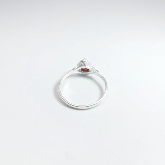 Garnet Ring - Rocks and Gems Canada