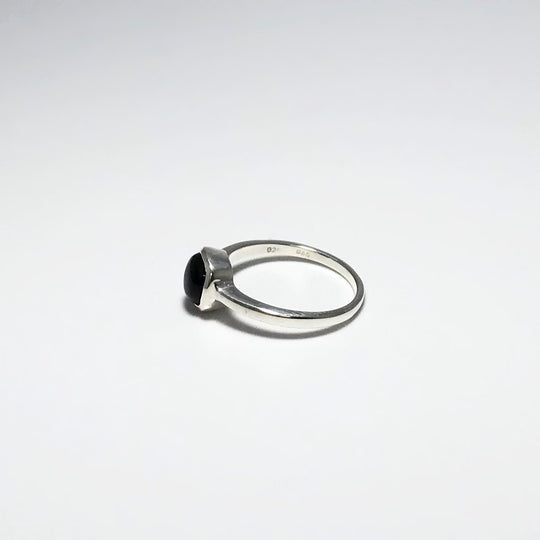Black Onyx Ring - Rocks and Gems Canada