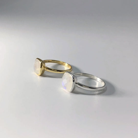 Rainbow Moonstone Ring - Rocks and Gems Canada