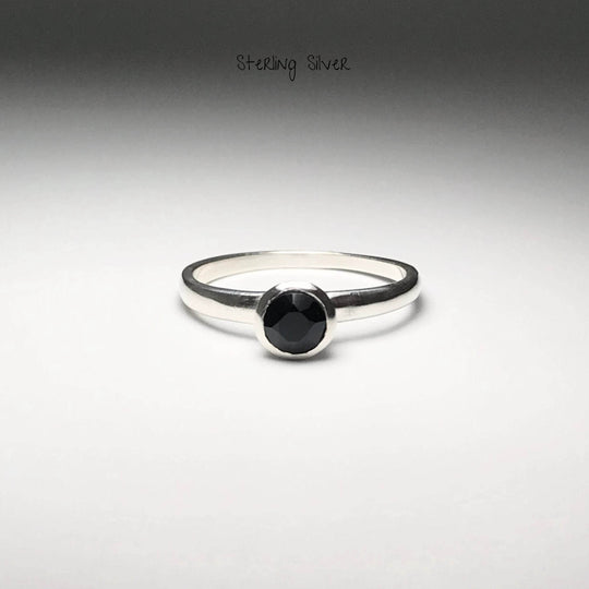 Black Onyx Ring - Rocks and Gems Canada