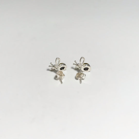 Green Amber Stud Earrings - Rocks and Gems Canada