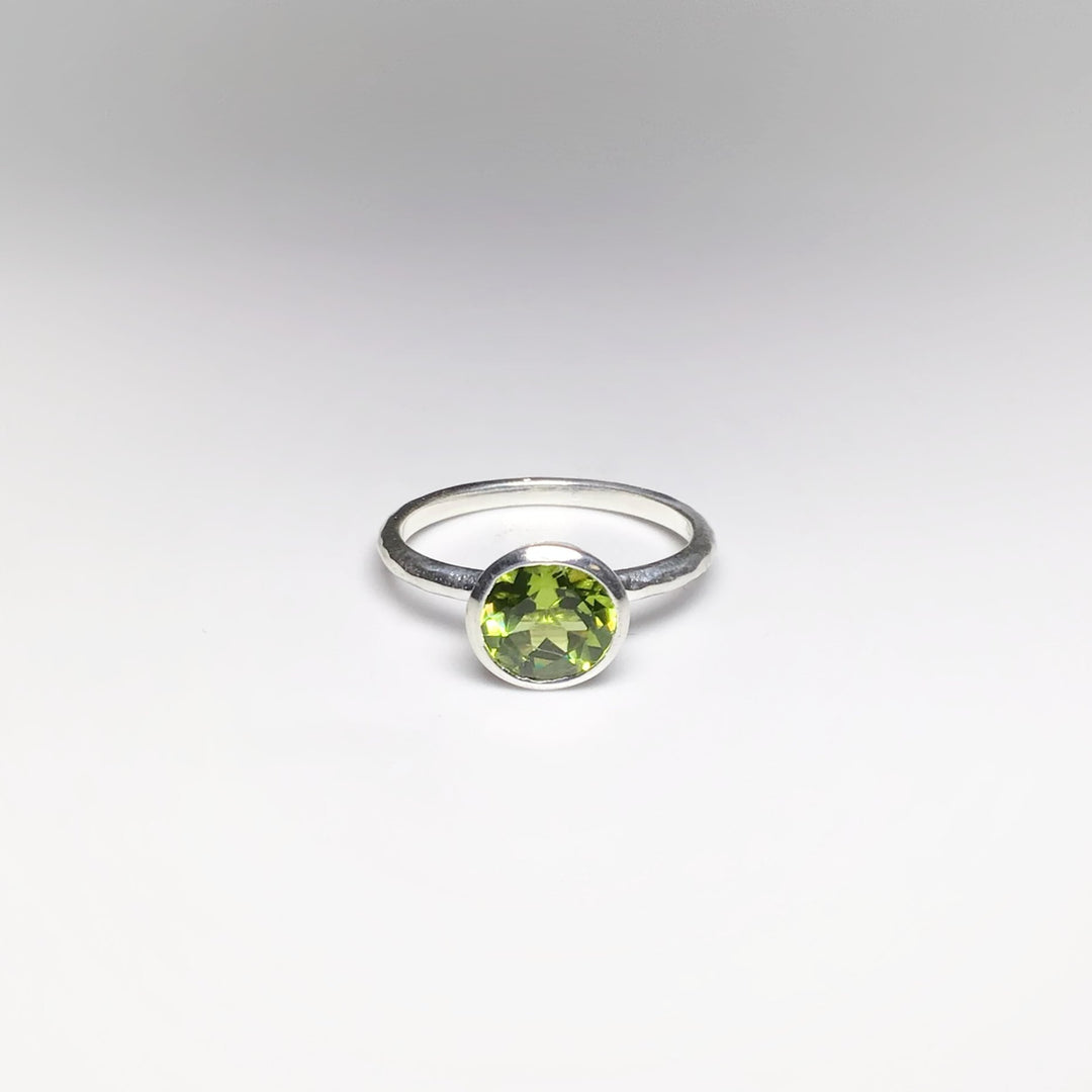 Peridot Ring - Rocks and Gems Canada