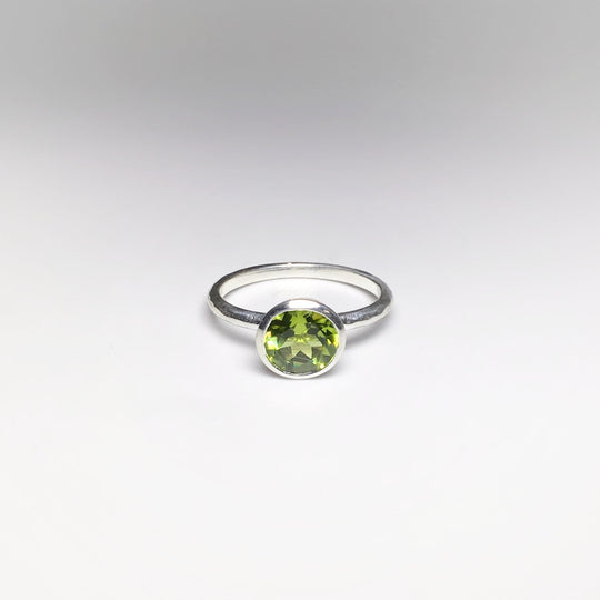 Peridot Ring - Rocks and Gems Canada