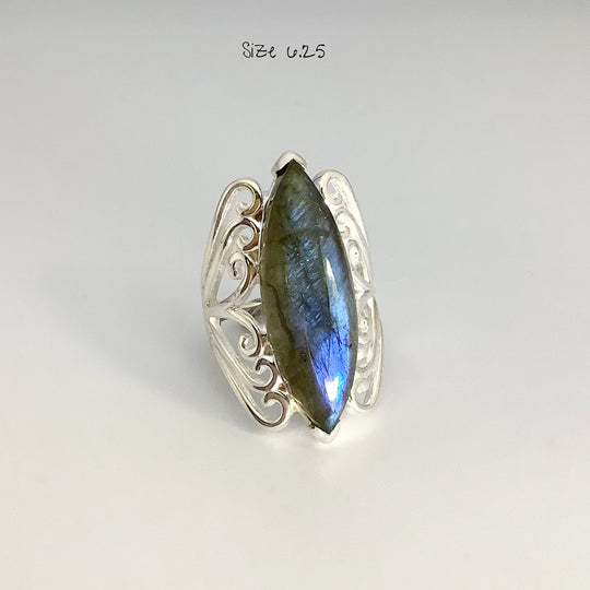 Labradorite Ring - Rocks and Gems Canada