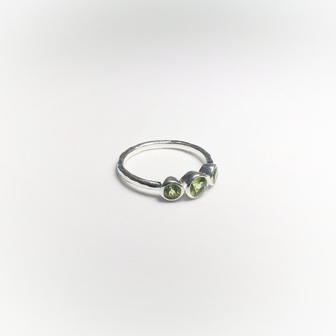 Peridot Ring - Rocks and Gems Canada