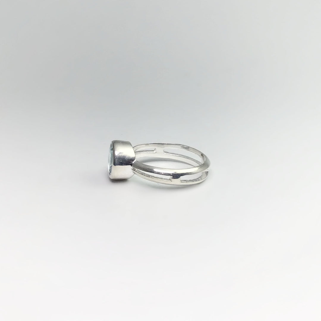 Blue Topaz Ring - Rocks and Gems Canada