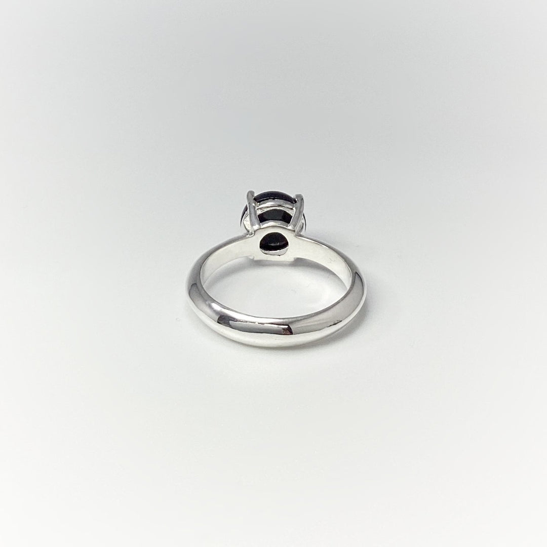 Black Onyx Ring - Rocks and Gems Canada