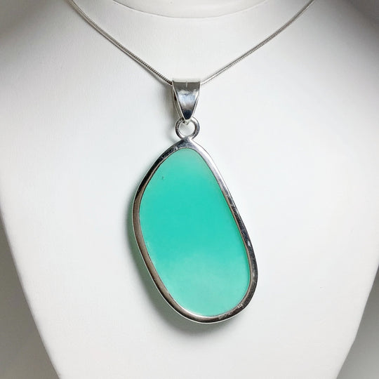 Chrysoprase Pendant - Rocks and Gems Canada