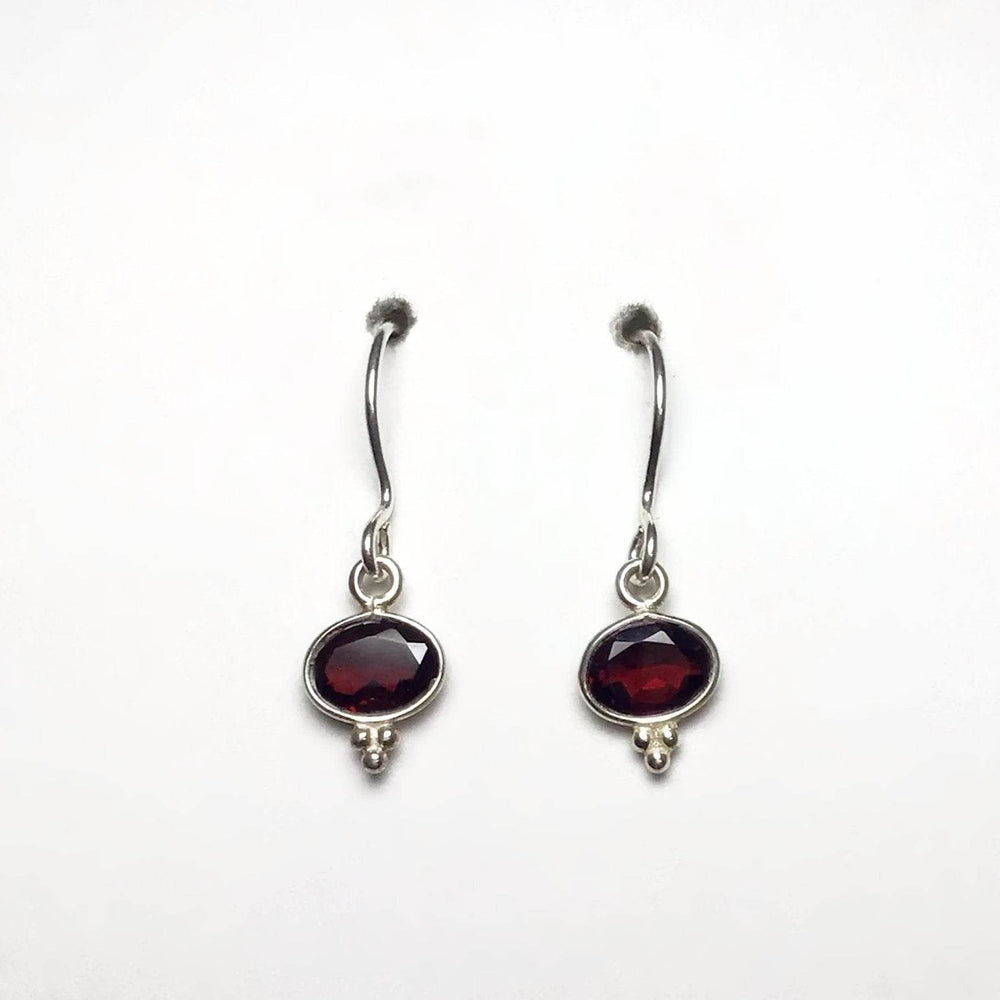 Garnet Dangle Earrings - Rocks and Gems Canada