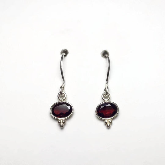Garnet Dangle Earrings - Rocks and Gems Canada