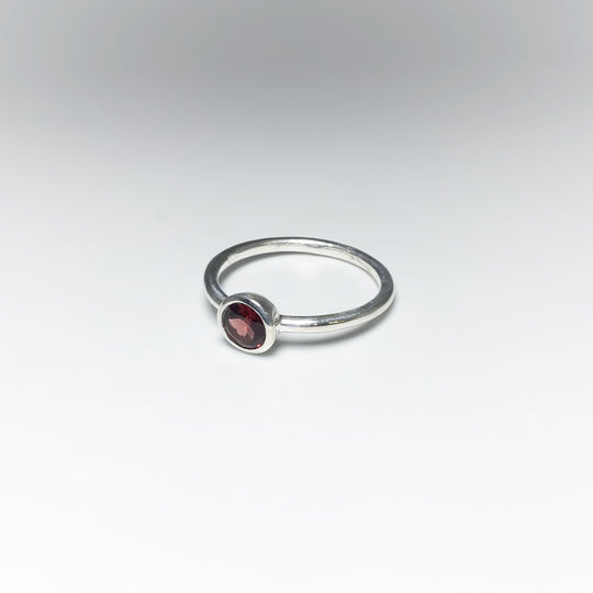 Garnet Ring - Rocks and Gems Canada