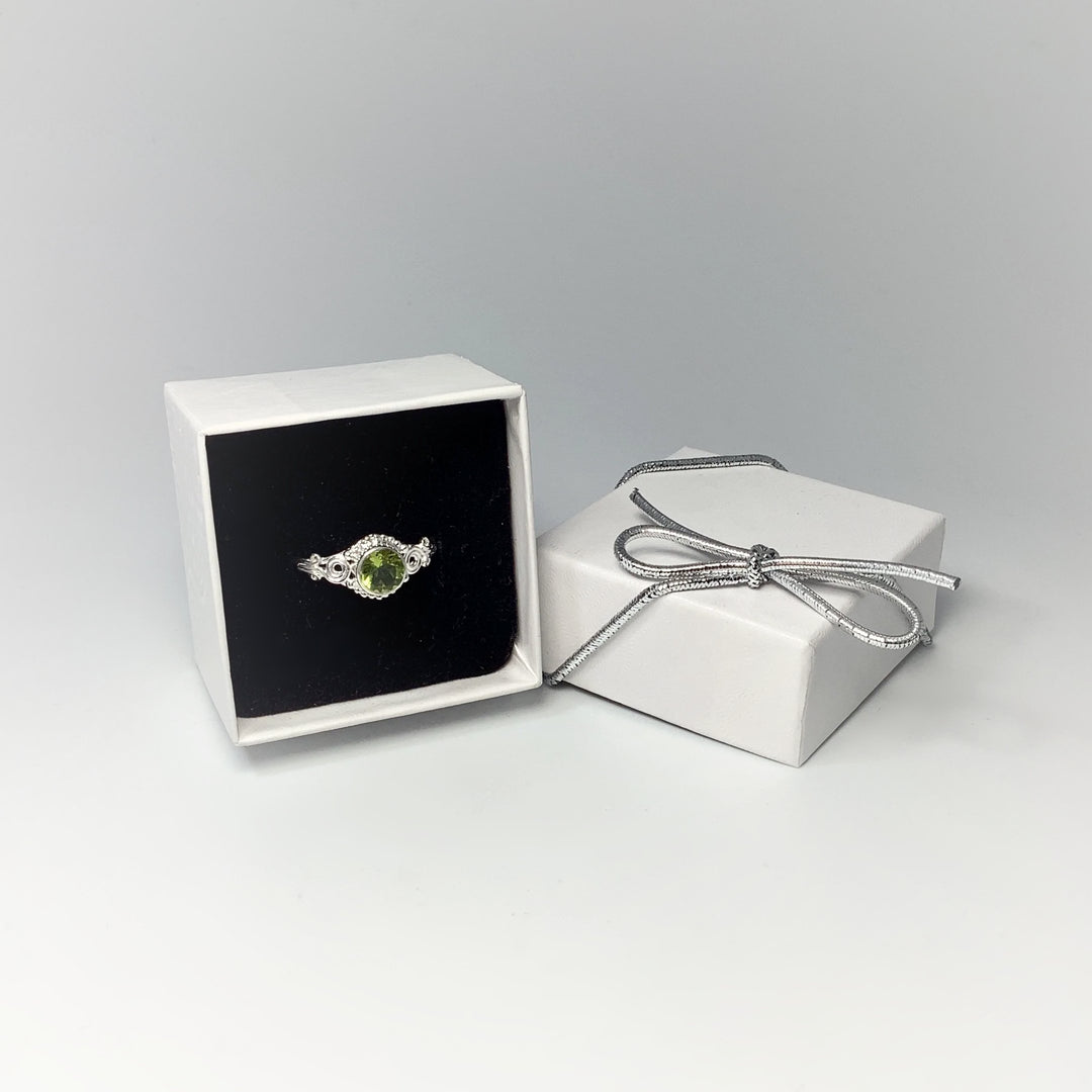Peridot Ring - Rocks and Gems Canada