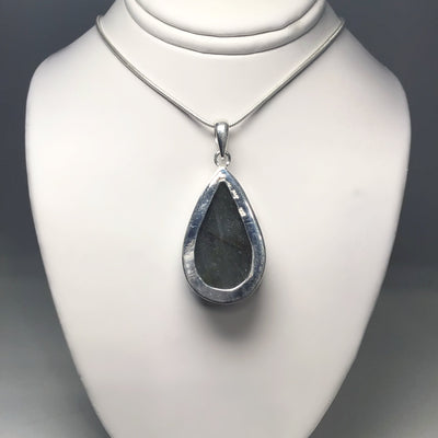 Purple Labradorite Pendant