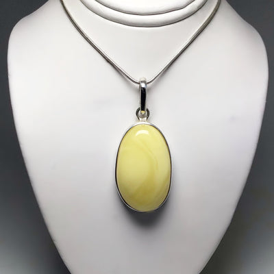 Butterscotch Amber Pendant