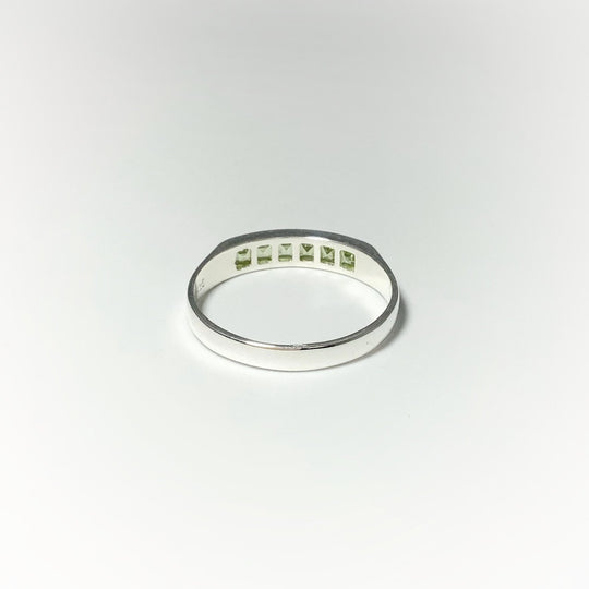 Peridot Ring - Rocks and Gems Canada