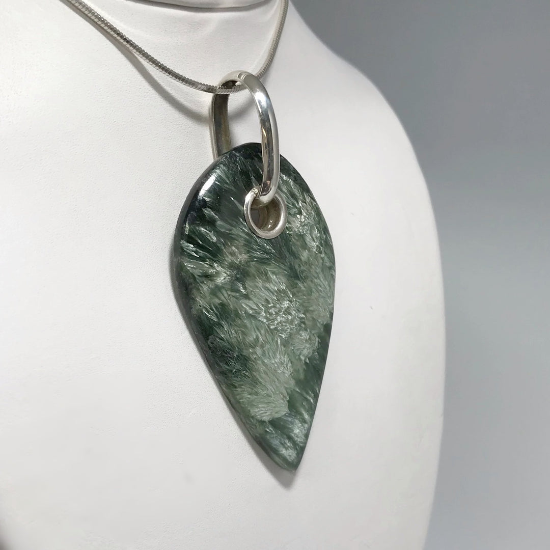 Seraphenite Pendant - Rocks and Gems Canada