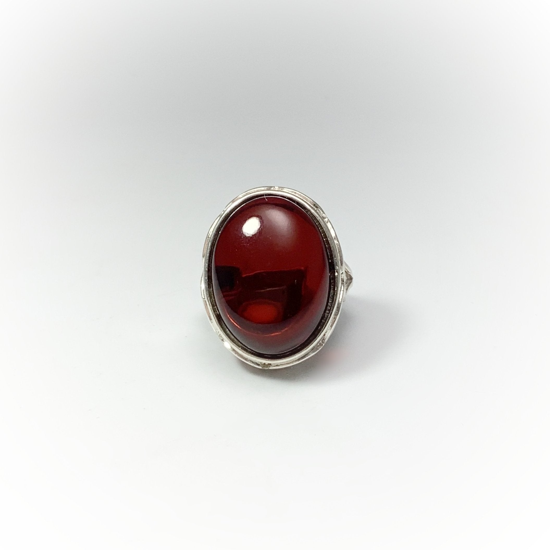 Cherry amber ring store